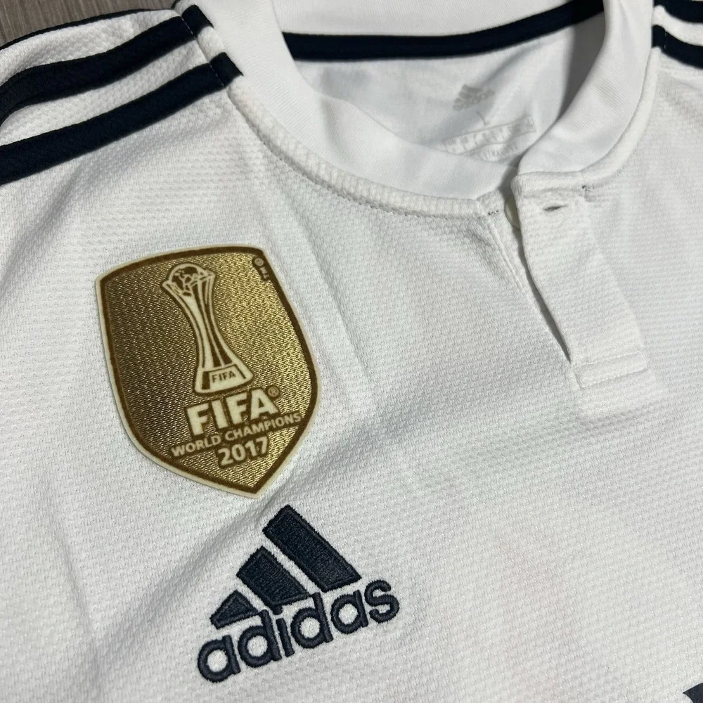 Real Madrid ADIDAS 2018/19 Home Luka Modric Large Soccer Jersey La Liga FIFA